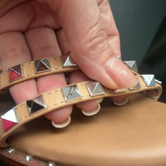 Cushionaire Tonya Studded Strappy‎ Flat Sandals Women’s 7.5 Beige Vegan Leather - Picture 10 of 10